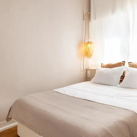 Rookiea - Perfect Location Old Town Balcony View *