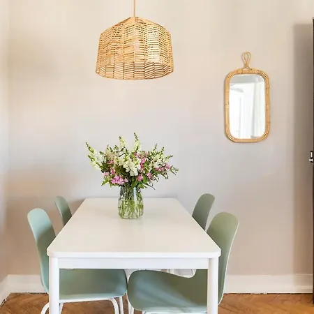 Rookiea - Perfect Location Old Town Balcony View アパート カスカイス