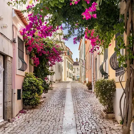 Rookiea - Perfect Location Old Town Balcony View アパート